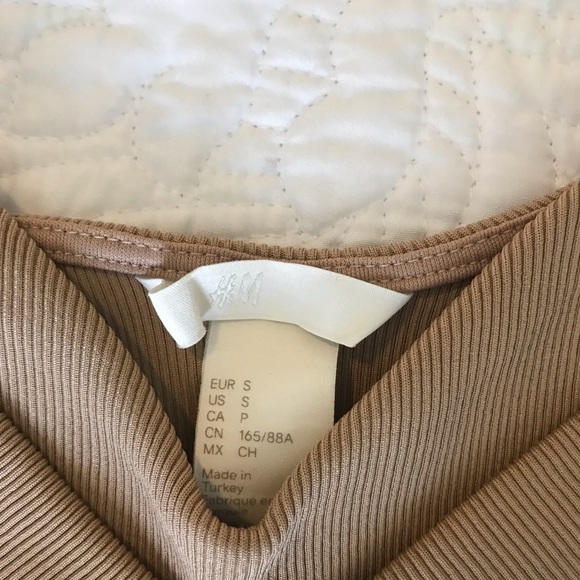 H&M tan bodysuit - Picture 3 of 4